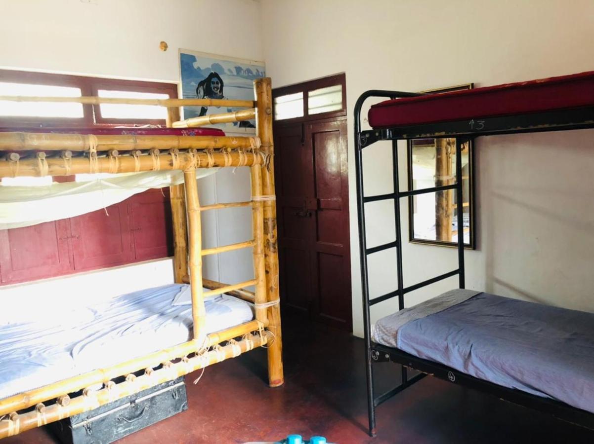 Gurukulam Hostel 퐁디셰리 외부 사진