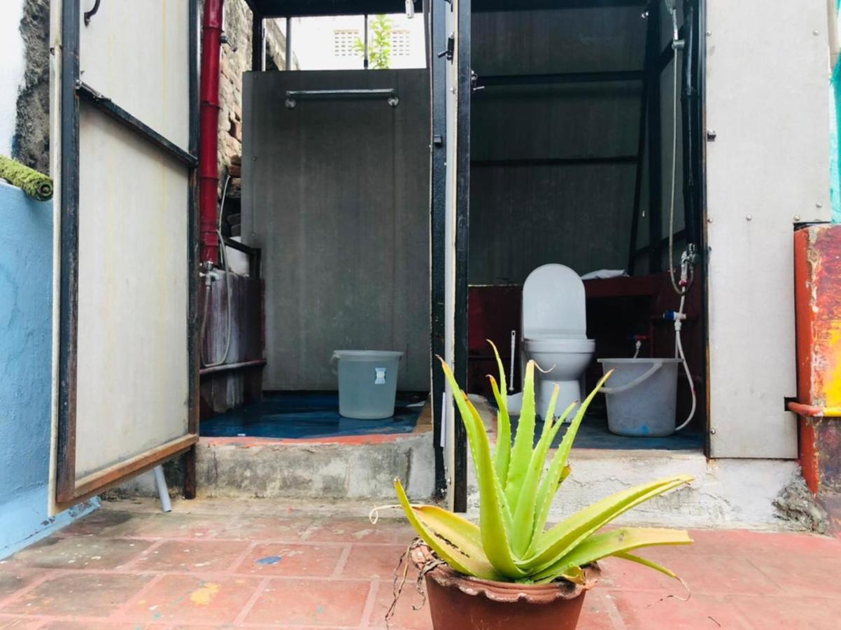 Gurukulam Hostel 퐁디셰리 외부 사진