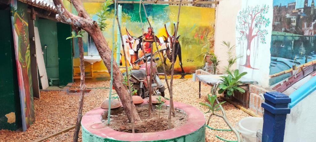 Gurukulam Hostel 퐁디셰리 외부 사진