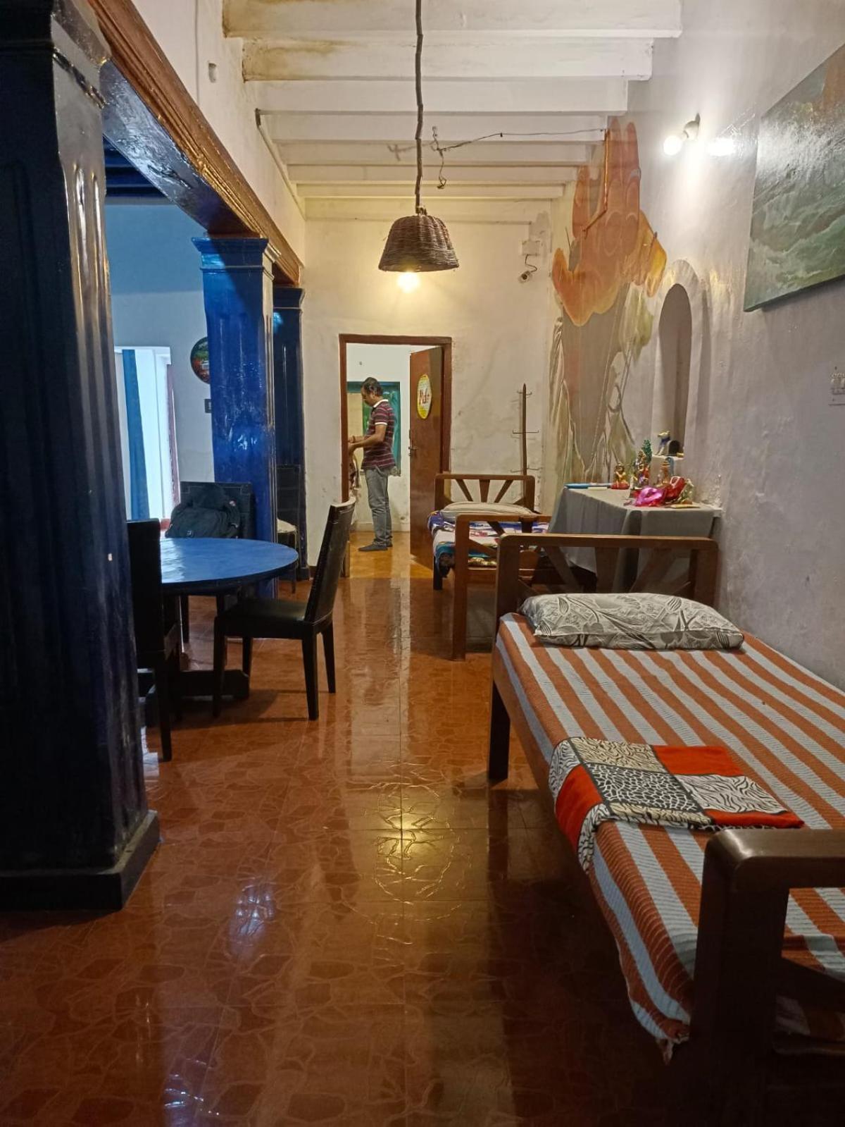 Gurukulam Hostel 퐁디셰리 외부 사진