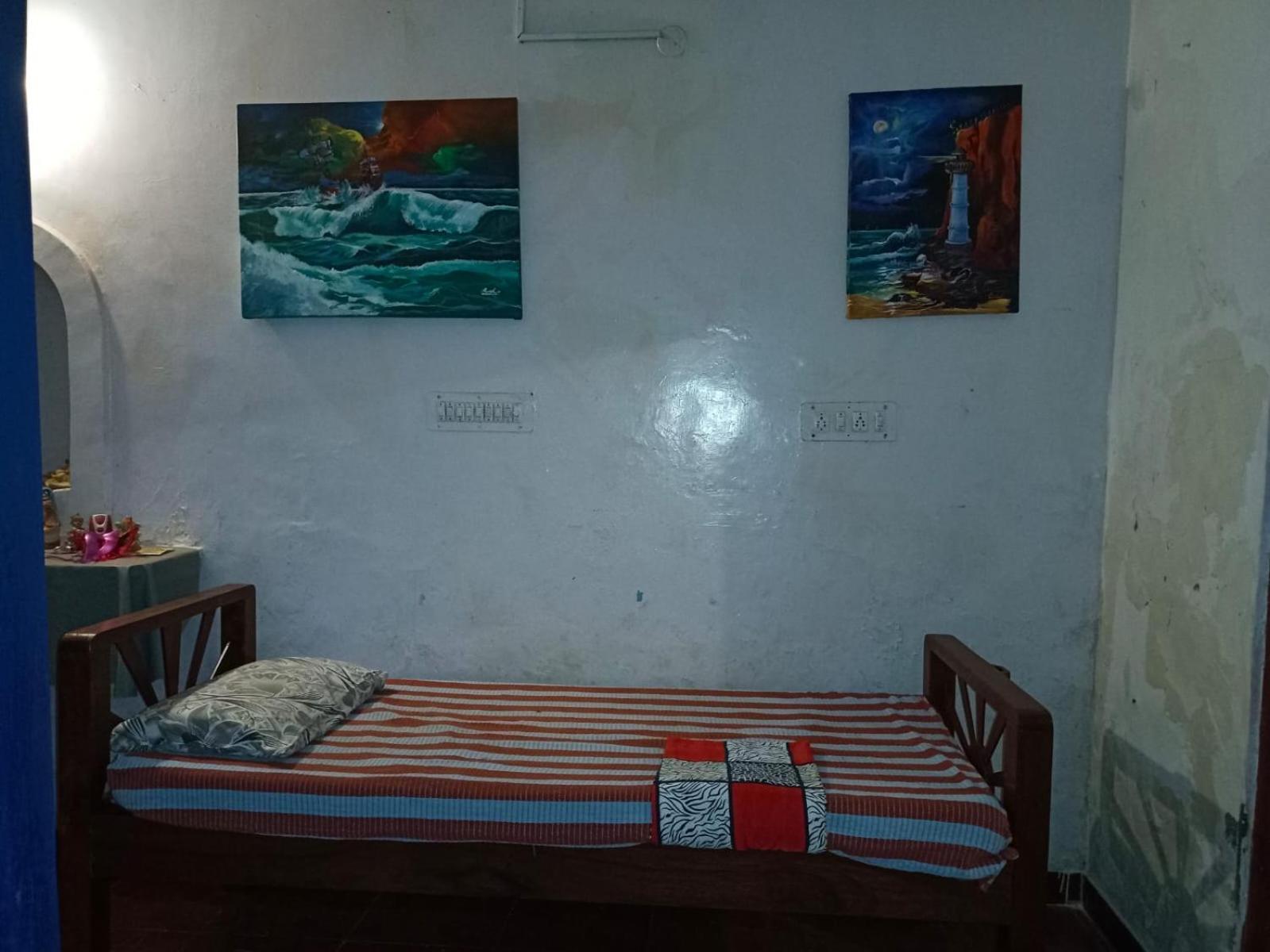 Gurukulam Hostel 퐁디셰리 외부 사진