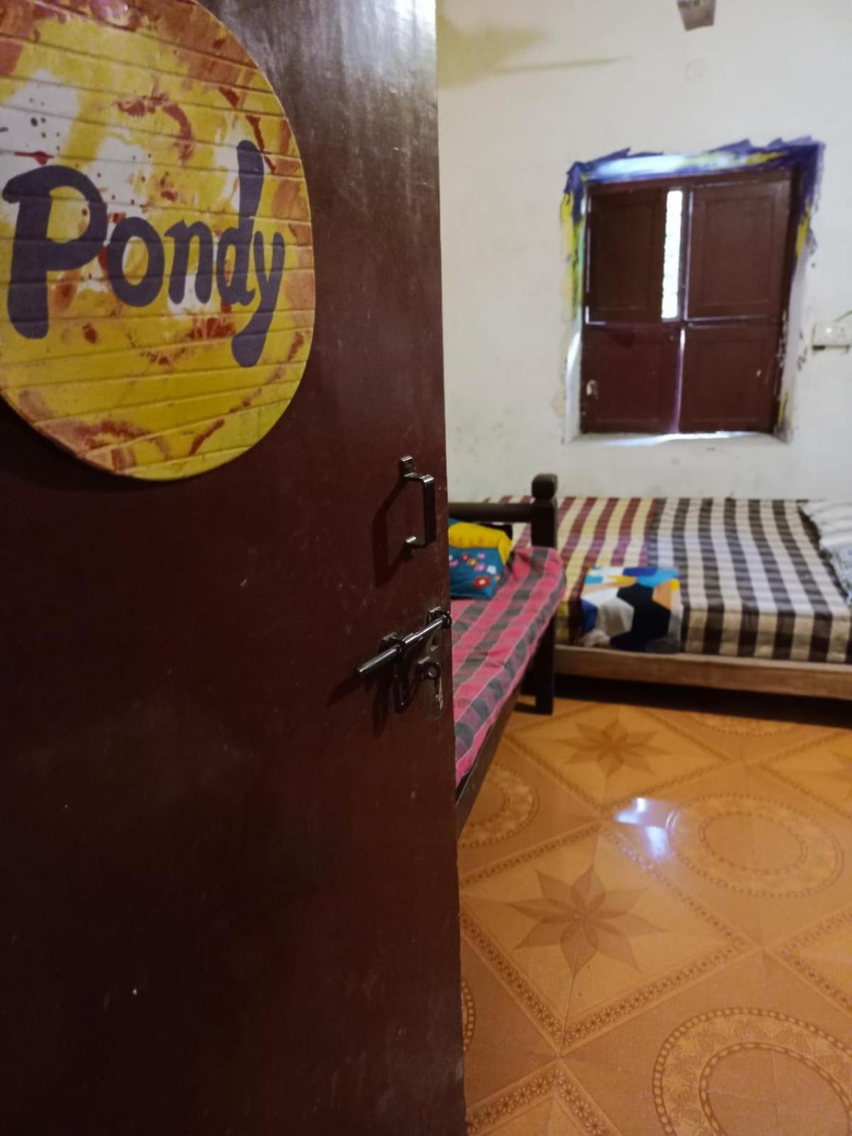 Gurukulam Hostel 퐁디셰리 외부 사진